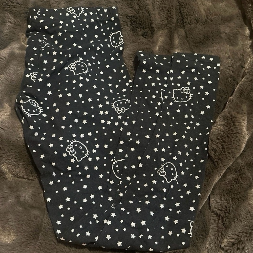 Hello Kitty leggings